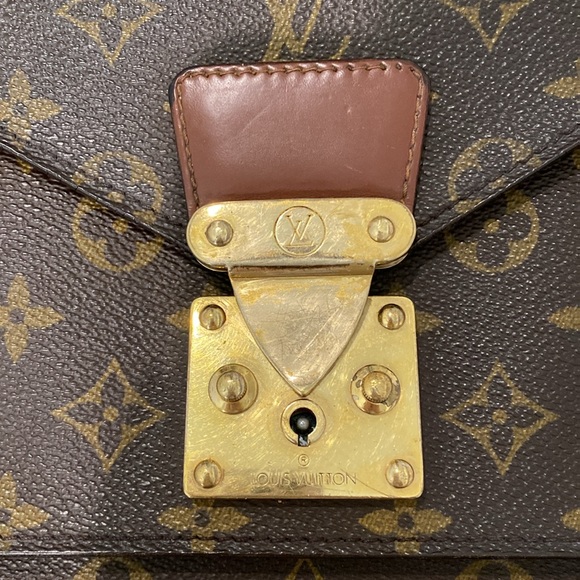 Louis Vuitton Monogram Monceau 28 - Picture 6 of 15